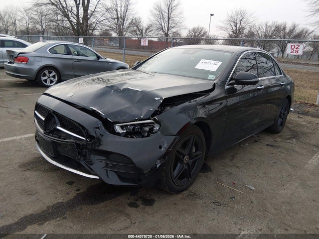 2022 MERCEDES-BENZ E 350 W1KZF8EB9NB038231 Photo 1