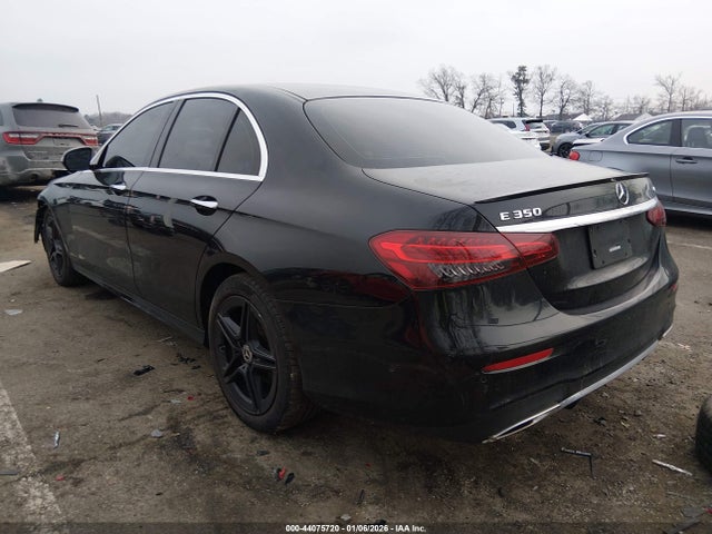 2022 MERCEDES-BENZ E 350 W1KZF8EB9NB038231 Photo 2