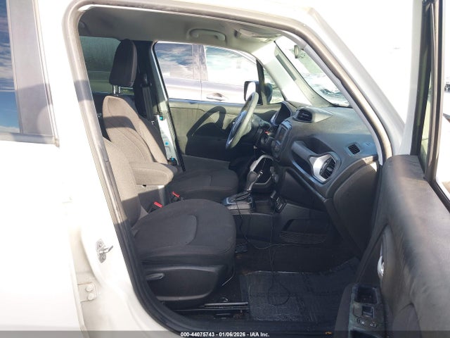 2019 JEEP RENEGADE ZACNJAABXKPK13332 Photo 4