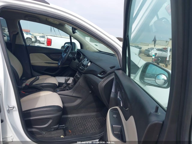 44075759 :رقم المزاد ، KL4CJESM0MB372661 vin ، 2021 Buick Encore Awd Preferred مزاد بيع