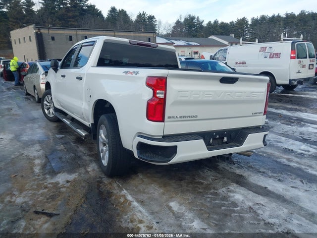 3GCPYBEH2LG250311 Chevrolet Silverado 1500 4wd Short Bed Custom