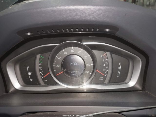 2017 VOLVO S60 YV126MFL3H2421494 Photo 6