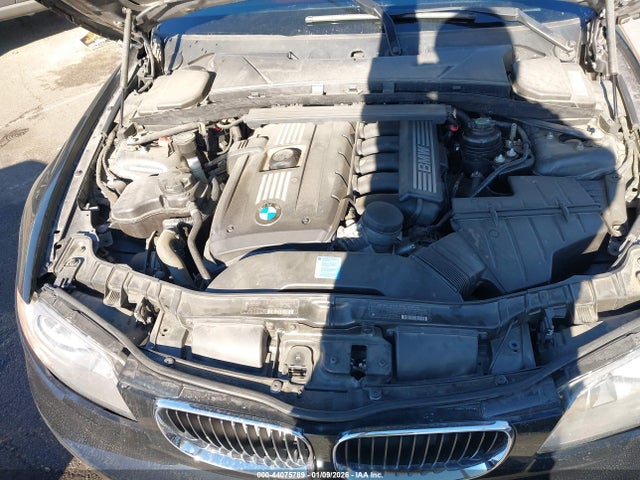 44075789 :رقم المزاد ، WBAUN13589VH81107 vin ، 2009 Bmw 128i مزاد بيع