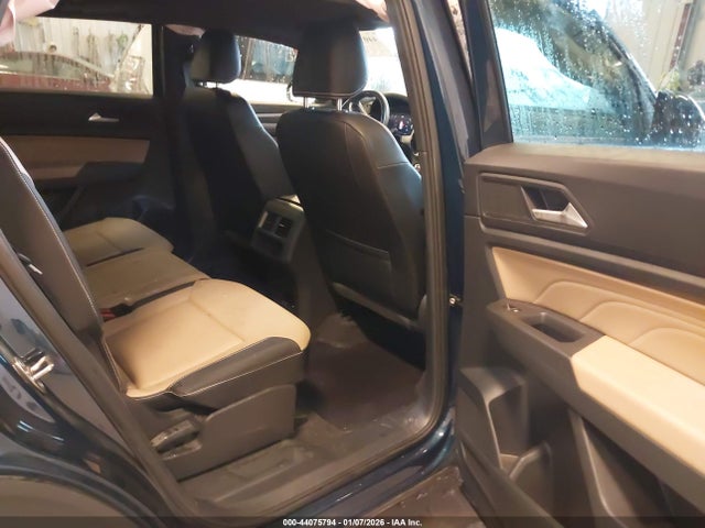 Продаж на аукціоні авто 2023 Volkswagen Atlas Cross Sport 3.6l V6 Se W/technology, vin: 1V2HE2CA7PC222675, номер лоту: 44075794