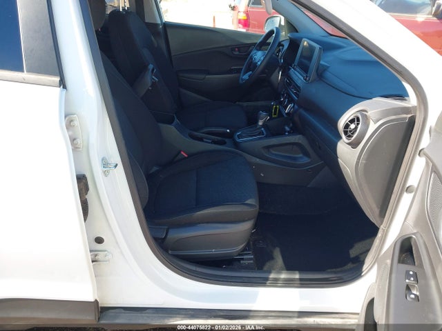 KM8K62AB8PU998383 Hyundai Kona Sel
