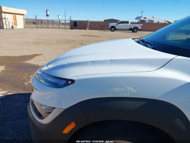 KM8K62AB8PU998383 Hyundai Kona Sel