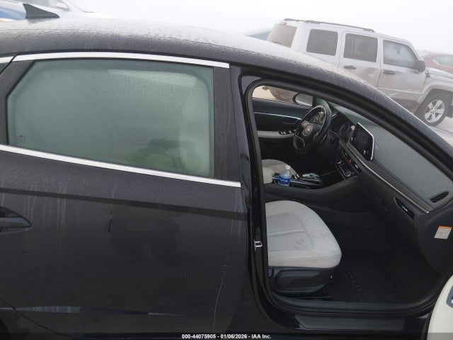 KMHL24JJ1PA084271 Hyundai Sonata Hybrid Blue