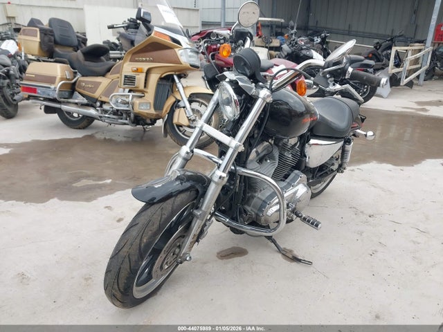 2013 HARLEY-DAVIDSON XL883 1HD4CR213DC432345 Photo 1