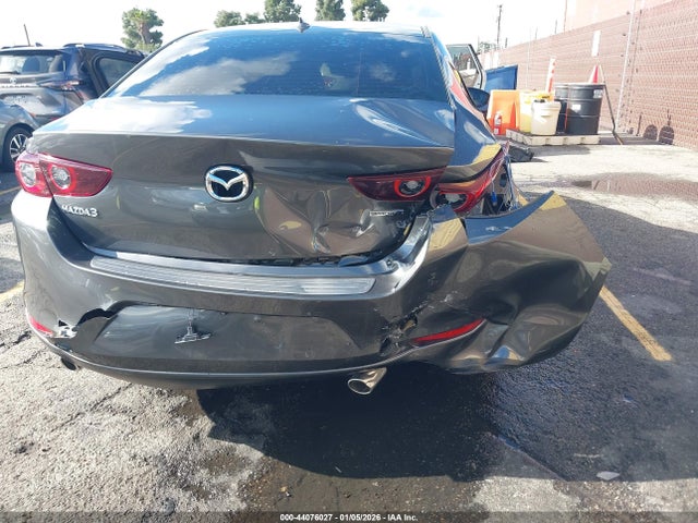 Mazda Mazda3 Premium 2022 3MZBPADL9NM312902 Image 20