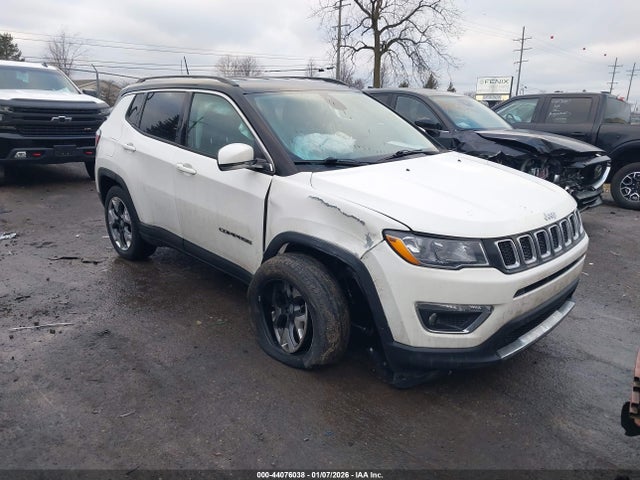 2018 JEEP COMPASS 3C4NJDCB4JT267282