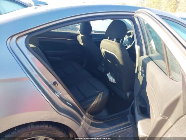 2017 HYUNDAI ELANTRA KMHD84LF5HU368921 Photo 7