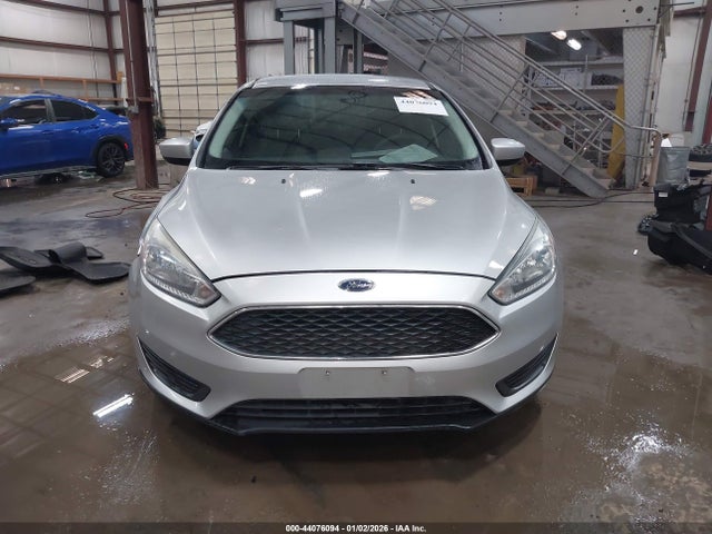 Ford FOCUS SE 2018 1FADP3F2XJL295346 Image 12
