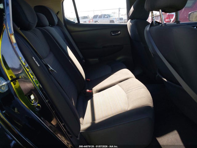 2021 NISSAN LEAF 1N4BZ1CV2MC555733 Photo 7