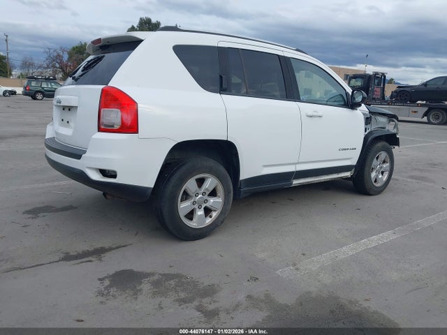 2012 Jeep Compass Sport მანქანა იყიდება აუქციონზე, vin: 1C4NJDBB1CD662269, აუქციონის ნომერი: 44076147