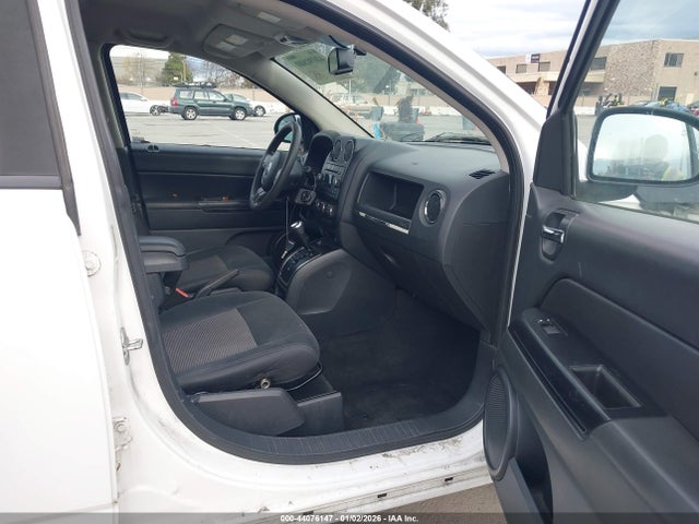 2012 Jeep Compass Sport მანქანა იყიდება აუქციონზე, vin: 1C4NJDBB1CD662269, აუქციონის ნომერი: 44076147