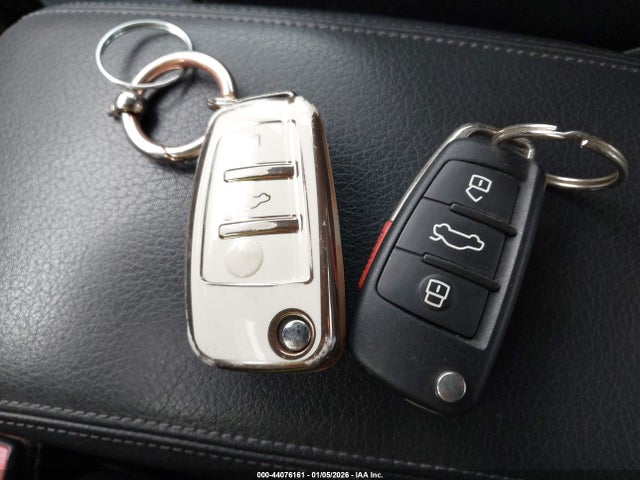 2016 AUDI A3 WAUA7GFF6G1115773 Photo 10