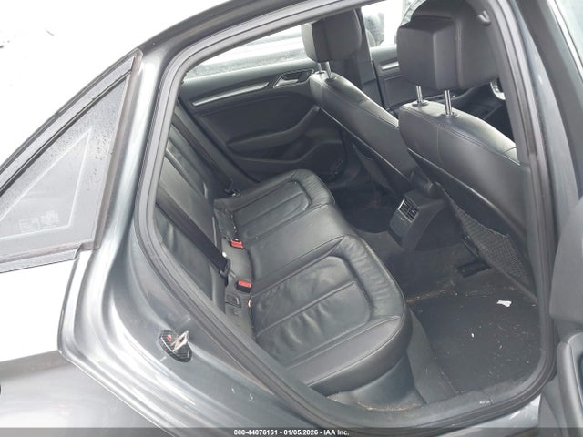 2016 AUDI A3 WAUA7GFF6G1115773 Photo 7