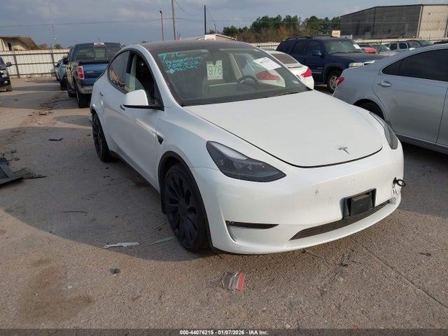 2023 TESLA MODEL Y 7SAYGDEFXPF758302 Photo 0