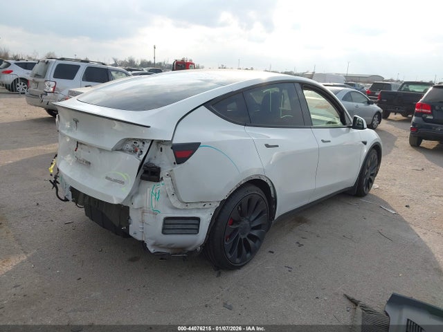 2023 TESLA MODEL Y 7SAYGDEFXPF758302 Photo 3