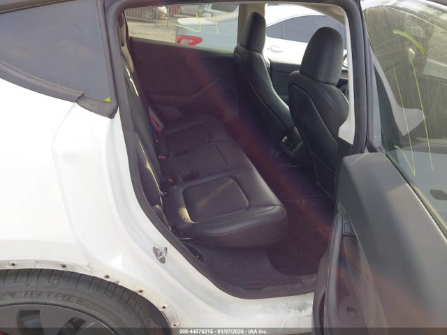 2023 TESLA MODEL Y 7SAYGDEFXPF758302 Photo 7