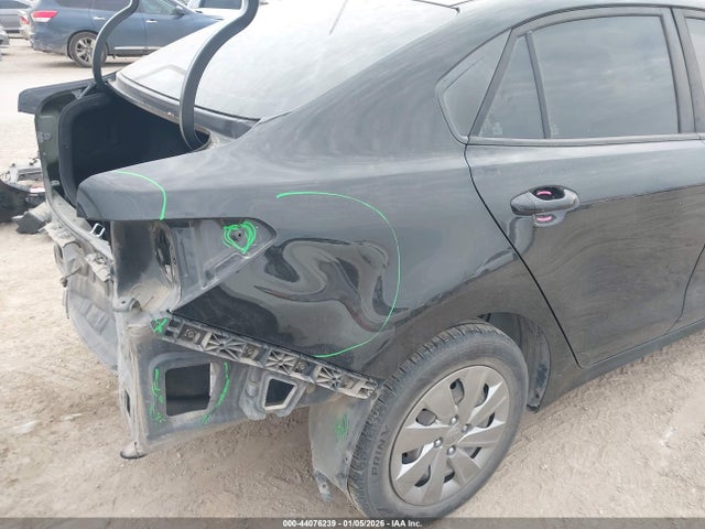 3KPA24AB5KE253721 KIA RIO LX