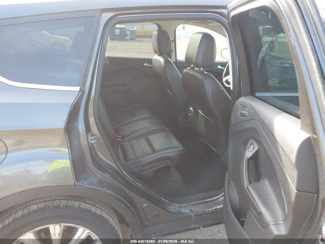 1FMCU9JD1HUA77449 Ford Escape Titanium