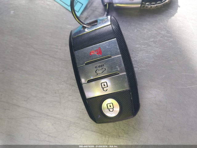 2019 KIA SORENTO 5XYPHDA57KG520279 Photo 10