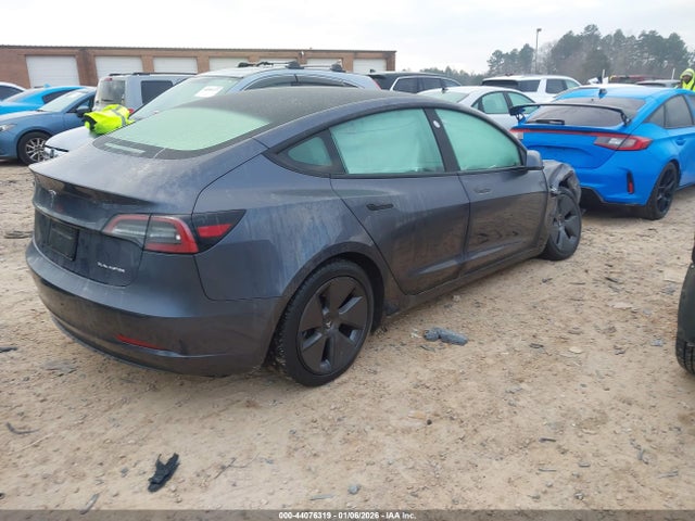 2023 TESLA MODEL 3 5YJ3E1EB4PF600921 Photo 3