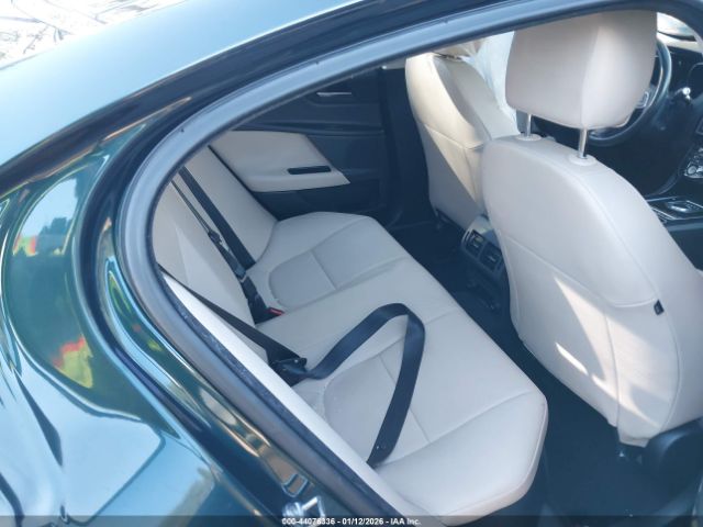 2017 JAGUAR XE SAJAD4BG7HA946968 Photo 7