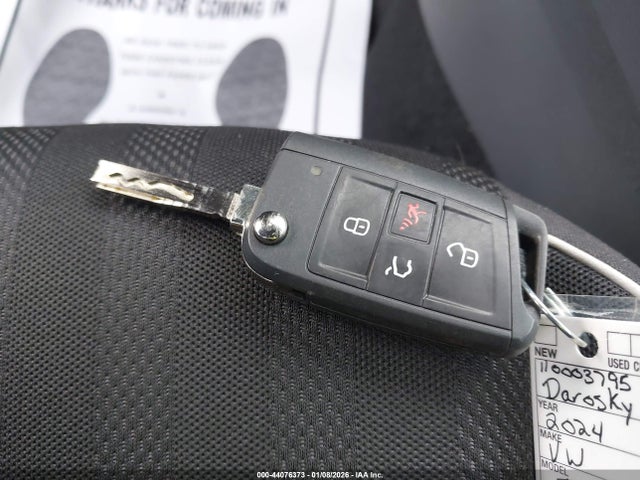 Aukcja sprzedaży 2024 Volkswagen Jetta 1.5t Sport, vin: 3VWBM7BUXRM053737, numer aukcji: 44076373