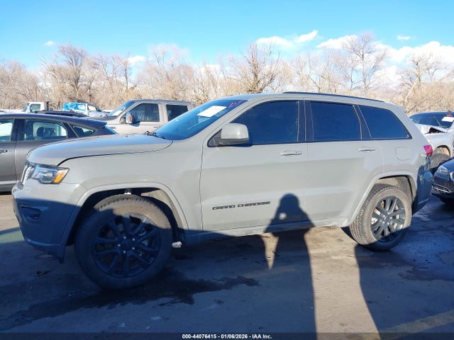 1C4RJFAG4LC409026 Jeep Grand Cherokee Altitude 4x4