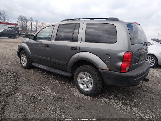 2005 DODGE DURANGO 1D4HB38N75F610998 Photo 2