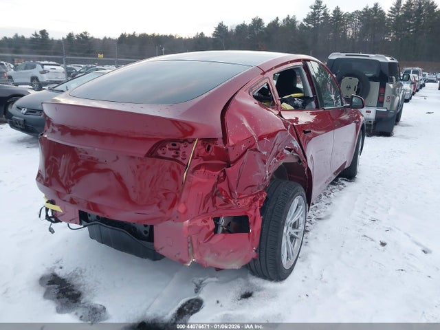 Продажа на аукционе авто 2024 Tesla Model Y Long Range Dual Motor All-wheel Drive, vin: 7SAYGDEE9RA233576, номер лота: 44076471