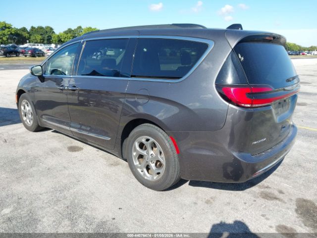 2023 CHRYSLER PACIFICA 2C4RC1GG6PR573475 Photo 2