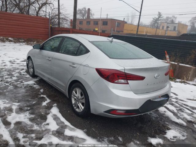 2019 HYUNDAI ELANTRA 5NPD84LFXKH404284 Photo 2