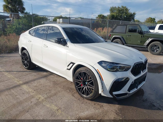2022 BMW X6 M 5YMCY0C05N9J59690
