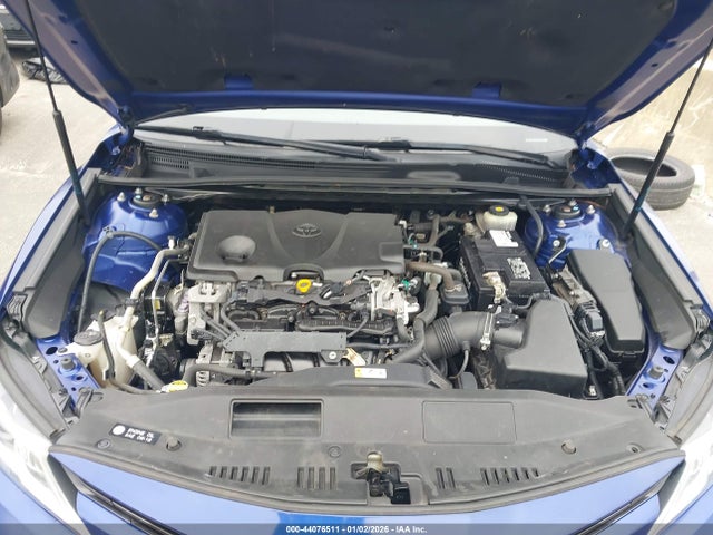 44076511 :رقم المزاد ، JTNB11HK5J3015574 vin ، 2018 Toyota Camry Le مزاد بيع