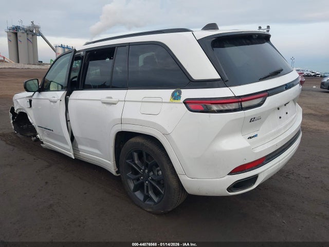 2024 JEEP GRAND CHEROKEE 4XE 1C4RJYB63RC196502 Photo 2