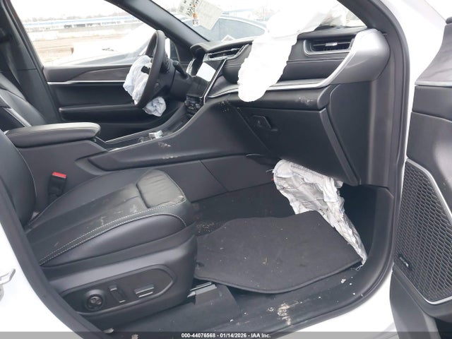 2024 JEEP GRAND CHEROKEE 4XE 1C4RJYB63RC196502 Photo 4