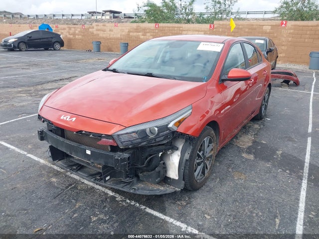KIA Forte Lxs 2022 3KPF24AD5NE457219 Image 2