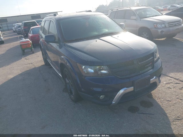 3C4PDCGG5JT310799 Dodge Journey Crossroad