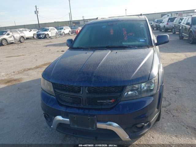 3C4PDCGG5JT310799 Dodge Journey Crossroad