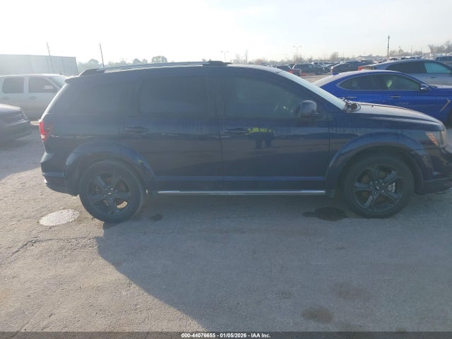 3C4PDCGG5JT310799 Dodge Journey Crossroad