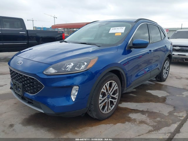 1FMCU0H69NUB93934 Ford ESCAPE SEL