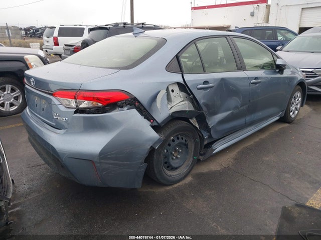 Toyota Corolla Hybrid Le 2024 JTDBCMFE7RJ018299 Image 4
