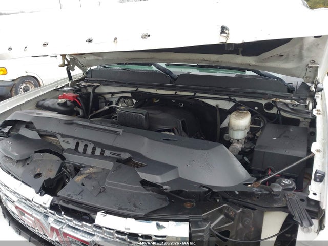 44076748 :رقم المزاد ، 1GT120CG3DF137153 vin ، 2013 Gmc Sierra 2500hd Sle مزاد بيع
