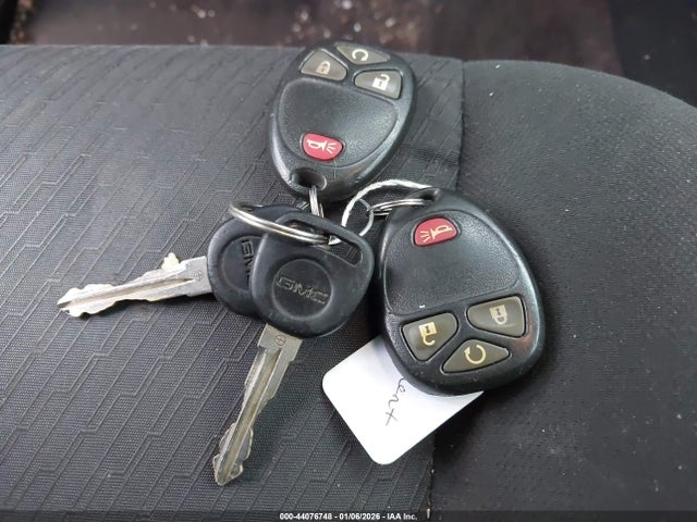 44076748 :رقم المزاد ، 1GT120CG3DF137153 vin ، 2013 Gmc Sierra 2500hd Sle مزاد بيع