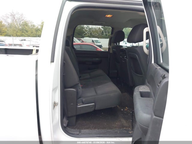 44076748 :رقم المزاد ، 1GT120CG3DF137153 vin ، 2013 Gmc Sierra 2500hd Sle مزاد بيع
