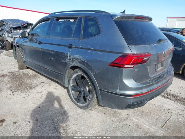Aukcja sprzedaży 2024 Volkswagen Tiguan 2.0t Se R-line Black, vin: 3VV8B7AXXRM208061, numer aukcji: 44076761
