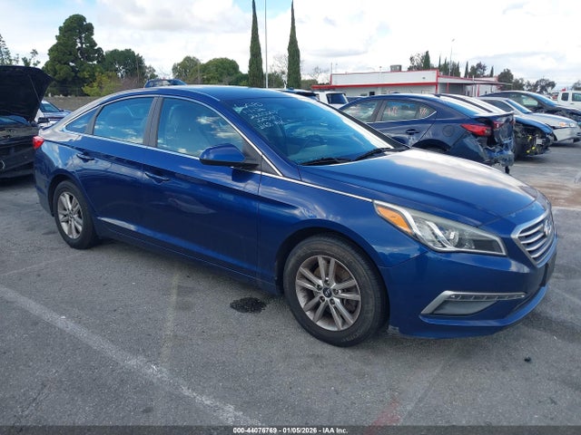 Hyundai SONATA SE 2015 5NPE24AF7FH227692 zdjęcie główne